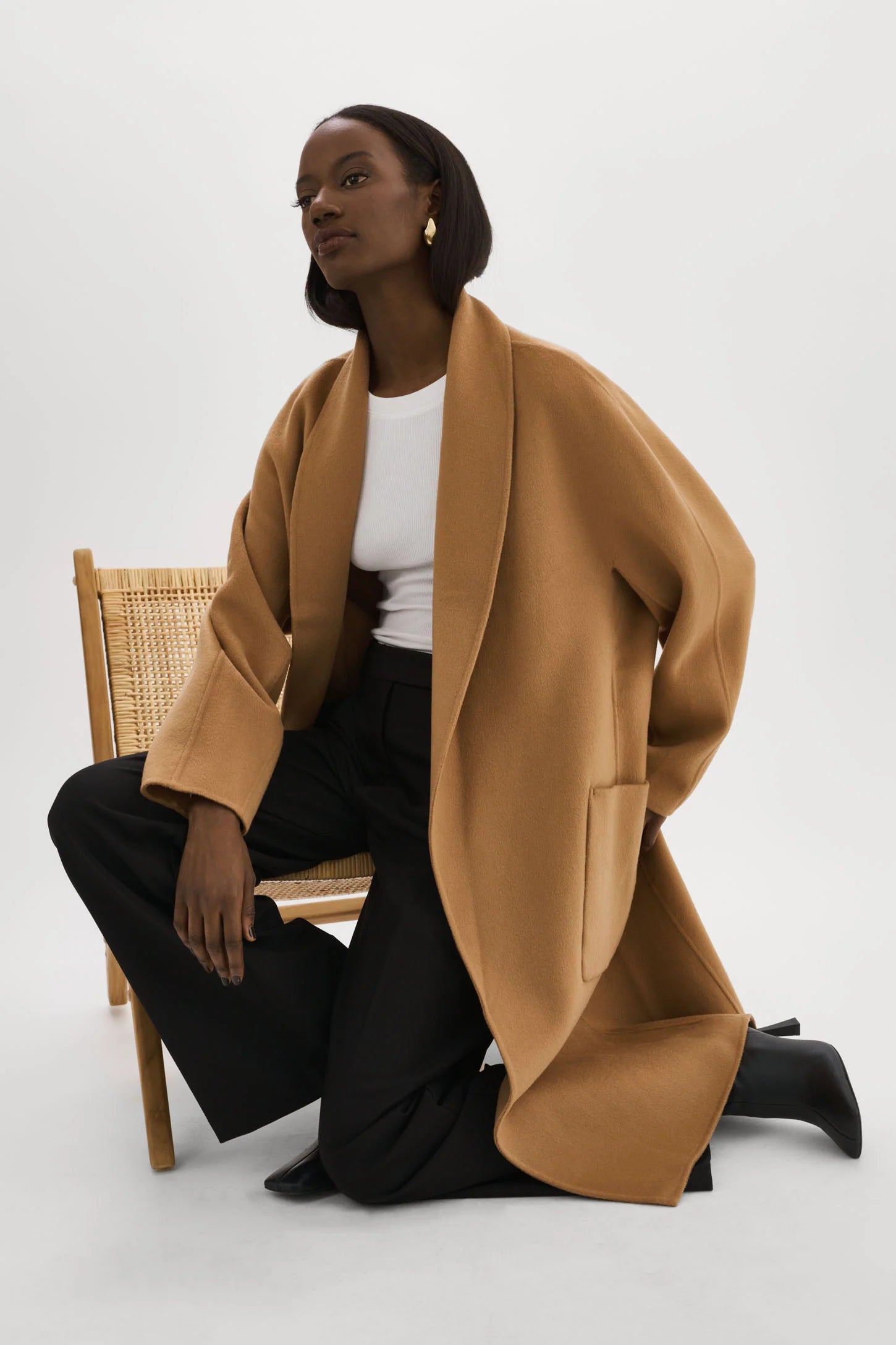 THARA | SHAWL COLLAR WOOL COAT