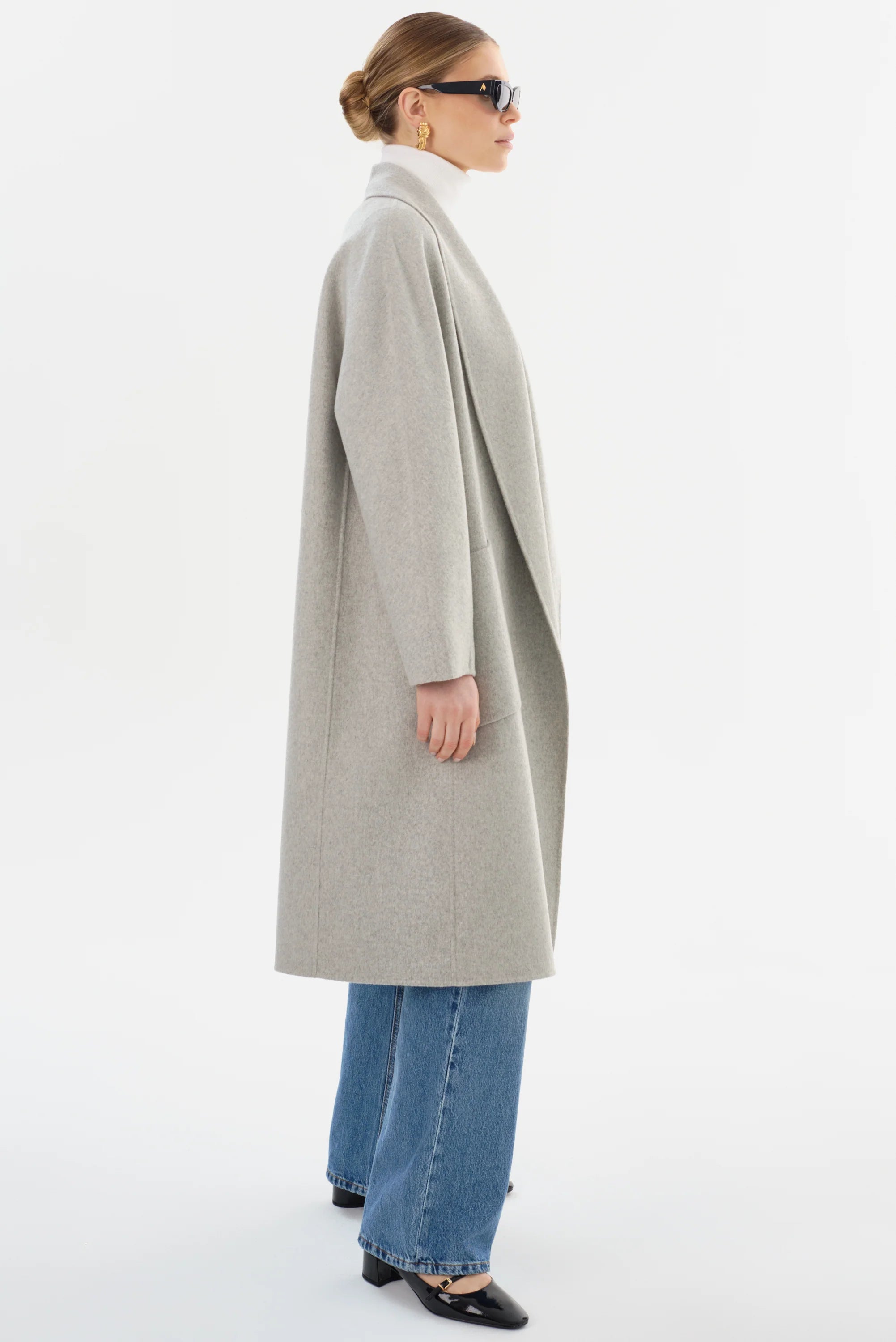 THARA | SHAWL COLLAR WOOL COAT