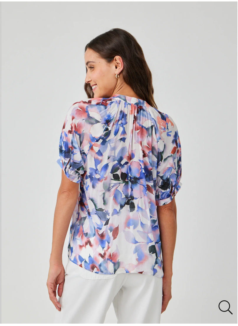 Shirt Sleeve Shirred Raglan Shirt - Magnolia Bloom Print